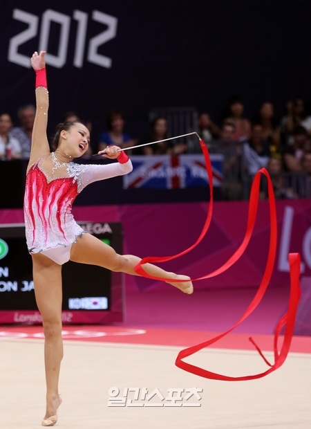 손연재 "메달, 다음 올림픽에서는 욕심 부려보겠다"