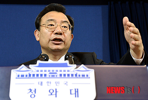 청와대 "양승조 발언, 박 대통령 위해 선동하는 테러"