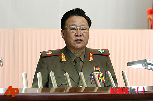 북한 주민들 "최룡해는 아첨쟁이"…민심 못얻어
