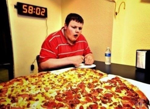 '6.8kg 초거대 피자' 다 먹은 사람에게 주는 상금 무려…