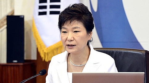 박 대통령 "유병언 일가, 법 우롱…사회에 대한 도전"