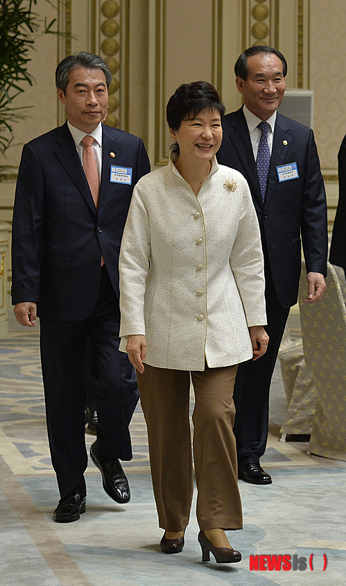 박 대통령 "일본 지도자 올바른 역사인식 지속 촉구할 것"