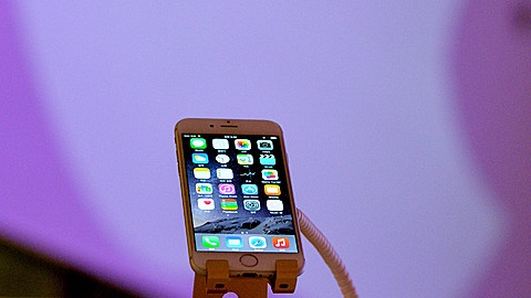 애플 아이폰6 국내 첫 판매 개통 시작
