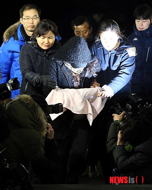 법원, '원아 폭행' 보육교사 구속영장 발부