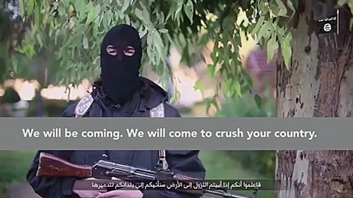 IS, 올랑드 협박 영상 공개 "프랑스 추가 테러할 것"
