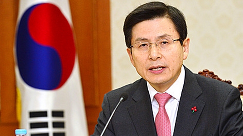 황 총리, 경제활성화 입법 촉구 서명운동 동참