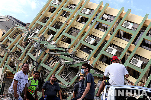 에콰도르 지진 사망자, 500명 돌파…외국인 11명 포함 507명