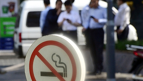 니코틴 껌 씹으며 담배 피우면 '심혈관질환 위험'
