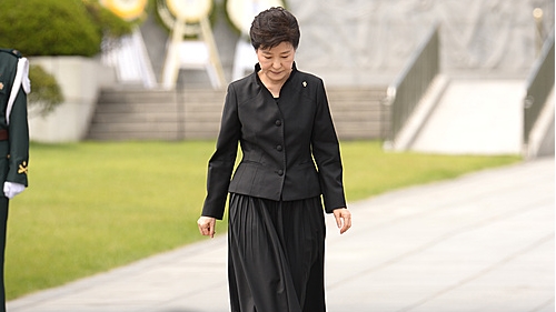 박 대통령, 순방 중 과로로 금주 일정 최소화