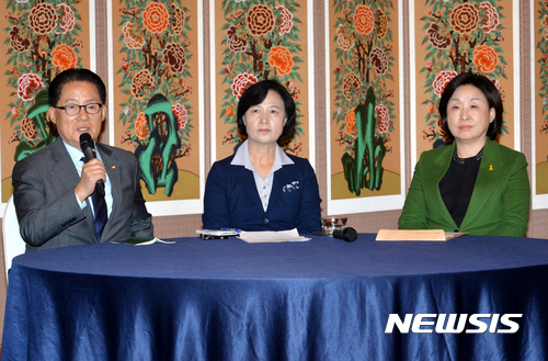 야3당, 탄핵 대신 '박근혜 대통령 퇴진' 범국민 서명운동하기로