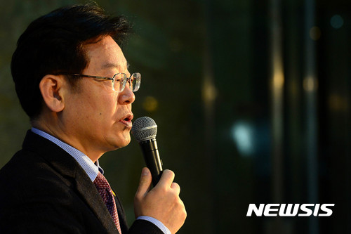 이재명 "박 대통령 탄핵은 새누리·재벌 탄핵"