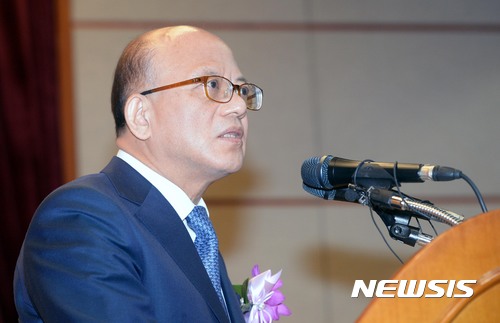 박한철 퇴임…헌재소장 임기 문제 다시 수면 위로