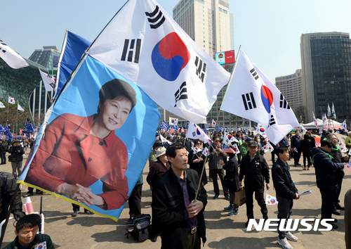 박 전 대통령 출석날…"구속" vs "무효" 찬반집회 예고