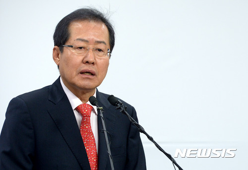 홍준표 "박 전 대통령 메시지, 통상적으로 하는 말"