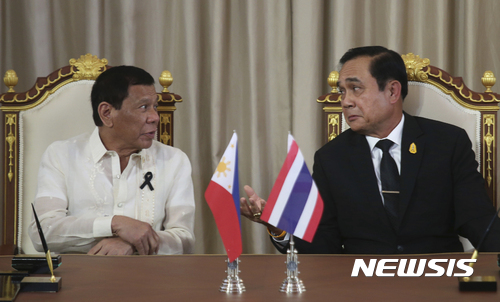 필리핀·태국 "남중국해 분쟁 해결에 아세안 힘 모아야"