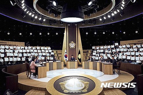 한국PD연합 "방송 통제 자유한국당, 개념 없는 집단"