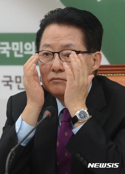 박지원 "문재인 아들 특혜채용 증거자료, 신빙성 있다"