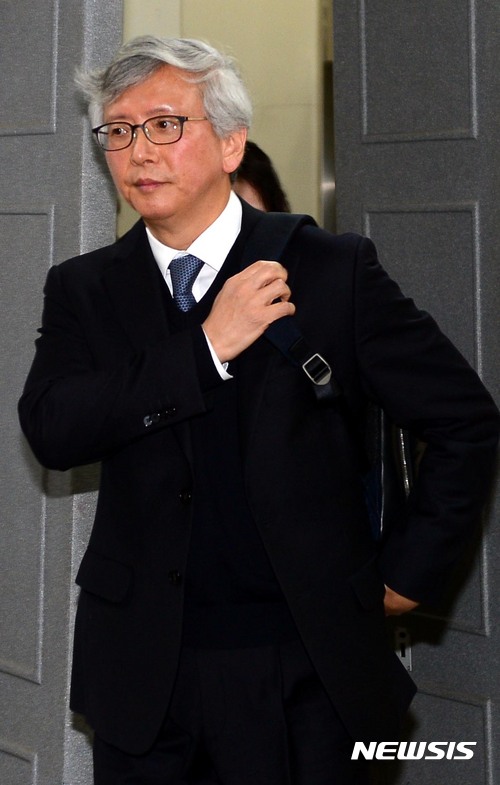 특검, '비선 진료' 정기양 전 자문의 징역 1년 구형