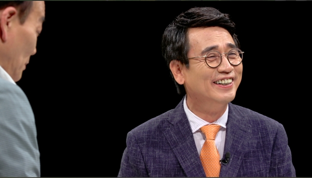 '썰전' 유시민 "트럼프 탄핵 하고 싶으면 한국으로 전화해"