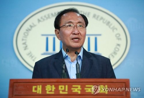노회찬 "법원행정처, 안경환 판결문 신청 8분만에 한국당 의원들에 제출"