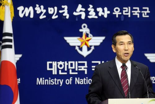 '군 댓글공작' 임관빈 전 실장 혐의 부인…검찰, 추가소환 검토
