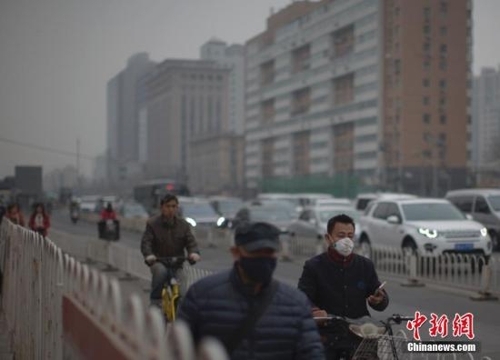 중국 베이징, 당대회 끝나자마자 스모그 경보…오염 '심각한 상황'