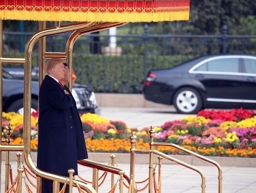 중국 연이은 '황제의전'…자금성이어 톈안먼 통째 비워 트럼프 환대