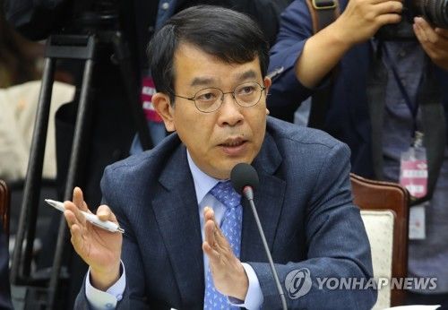 김종대 "귀순 북한군 정보공개, 의료법 위반 우려"…이국종 비판