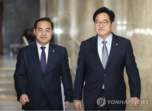 민주, 개헌·개혁입법 총력전…"1월 임시국회도 불가피"