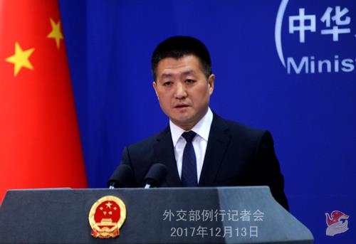 중국 외교부, 청와대 사진기자 폭행당한 사건에 "매우 관심…상황파악중"