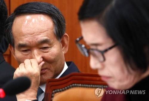 보훈처, 박승춘 전 처장 검찰 수사 의뢰…'적폐 청산' 본격화