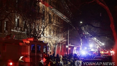 뉴욕 브롱크스 아파트서 화재…1살아기 등 최소 12명 사망