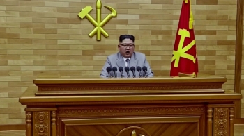 김정은 "평창올림픽 파견" 첫 언급…미국엔 '핵단추' 위협
