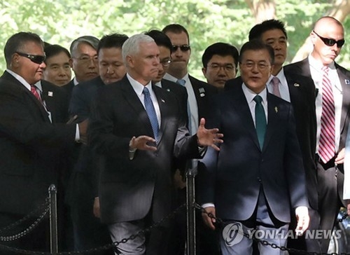 평창 오는 펜스 미국 부통령 "한국 지지한다는 메시지"