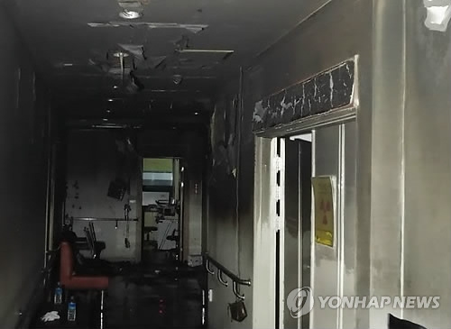 방화문 닫아 연기확산 차단…불난 5층짜리 신라병원 인명피해 0