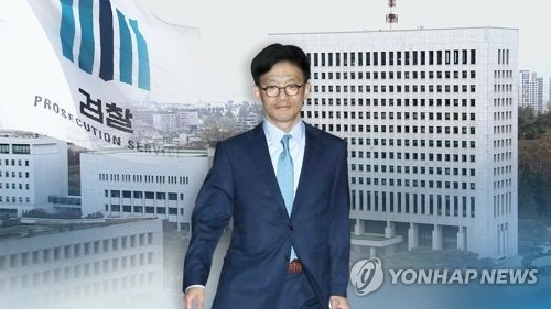 검찰 안태근 '직권남용' 구속영장 청구…성추행 폭로 77일 만
