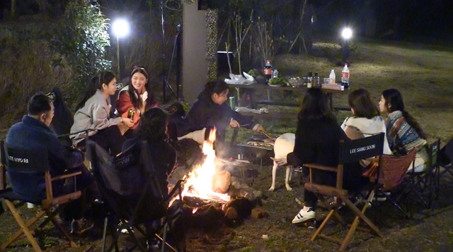 '효리네 민박2' 소길리의 마지막 밤 밝힌 모닥불 파티 공개!
