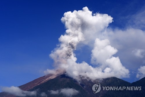 일본 오사카·과테말라 잇단 지진…'불의 고리' 또 출렁