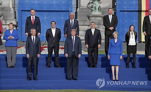 나토 정상들, 'CVID' 전폭적 지지…북한에 '단호한 압박' 촉구