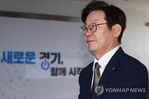 이재명 "'조폭몰이' 허구 밝혀달라"…검찰수사 요구