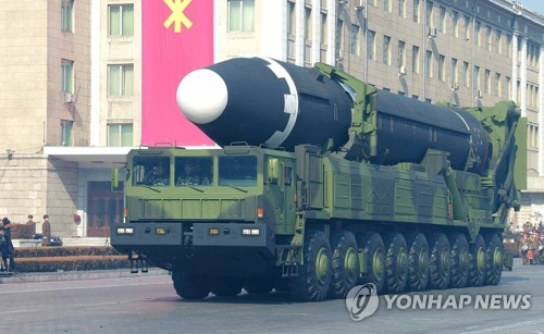 WP "북, 평양인근 무기공장서 새 ICBM 작업중"