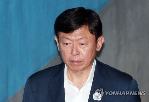 '국정농단·경영비리' 신동빈 2심 결심…검찰, 중형 구형 예상