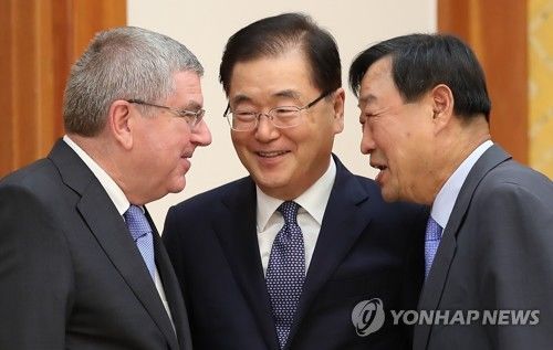 정의용 "남북연락사무소 이달 초 개소…판문점선언 이행 최선"