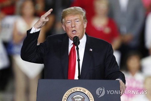 트럼프 "북한과 관계 정말로 좋아…폼페이오는 스타"