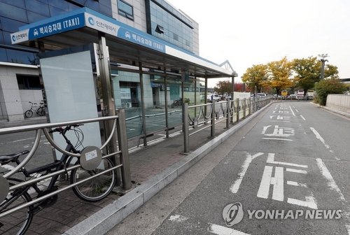 "택시가 사라졌다"…인천 택시 90% 1만3천대 운행 중단