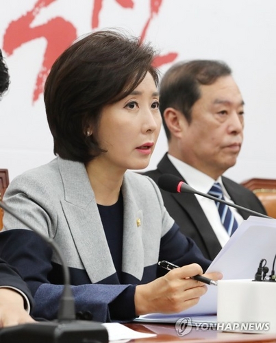 한국당, 청와대 특감반 총공세…"임종석·조국 등 검찰 고발"