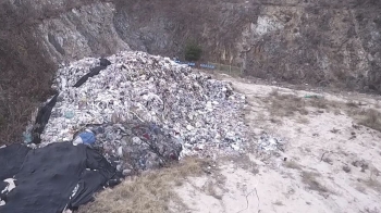방치·불법 폐기물 '쓰레기 산'…전국 100만톤 넘게 쌓여