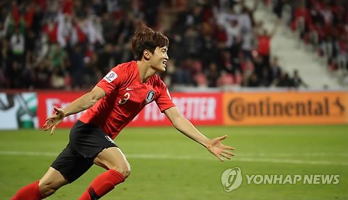 '김진수 연장 결승골' 한국, 바레인에 2-1 진땀승 거두고 8강