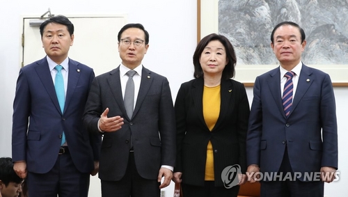 한국당 뺀 여야4당 곧 회동…'5·18 모독' 의원 징계 공조 착수
