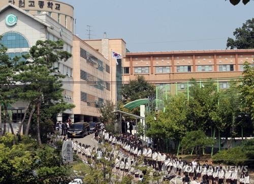 '세월호 참사' 희생 단원고 학생 250명, 3년만에 명예졸업
